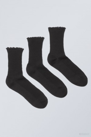 Weekday 3-pack Frill Edge Socks Czarne | EGRC3373