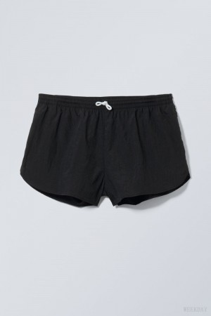 Weekday Chip Swim Shorts Czarne | PKKE8527