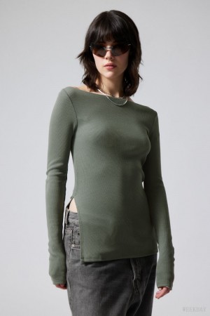 Weekday Cybele Slit Long Sleeve Khaki | VEMG1505