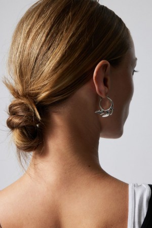 Weekday Elsa Hoop Earrings Srebrne | UESR1422