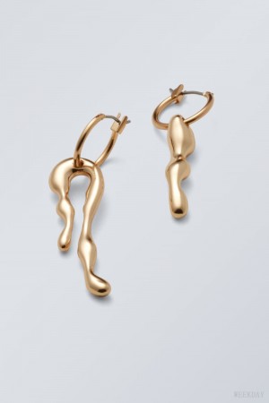 Weekday Millie Hoop Earrings Golden | IYGM3900