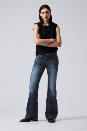 Weekday Nova Low Bootcut Wrinkle Jeans Niebieskie | QLCL1768