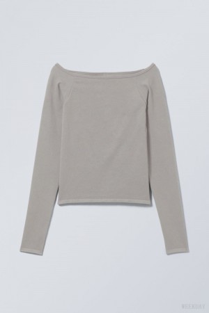 Weekday Seamless Off Shoulder Long Sleeve Mole | PNII5836