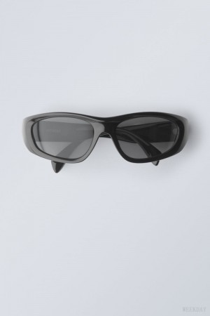 Weekday Trek Sunglasses Czarne | SFTP2750